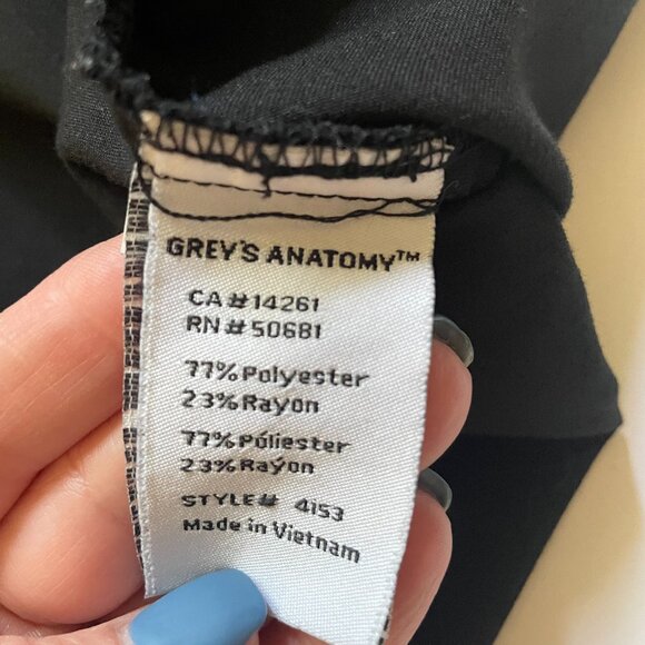 Turquoise scrub top and pants set with pockets - Picture 6 of 16